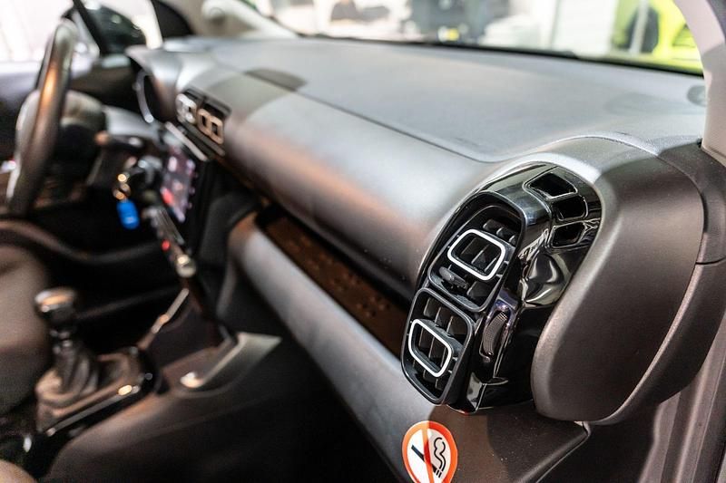 Usado Citroën C3 Aircross PureTech 110 CV (80 kW) 2023 Negro SUV