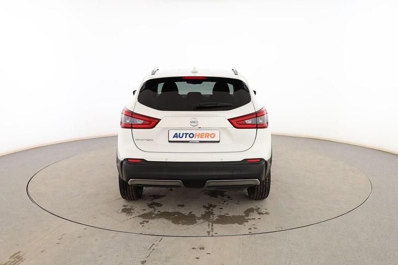 Usado Nissan Qashqai N-Connecta 116 CV (85 kW) 2019 Blanco SUV