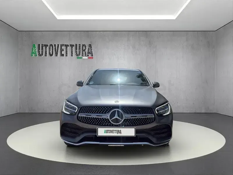 Usado Mercedes GLC220 194 CV (142 kW) 2022 Gris / plata SUV