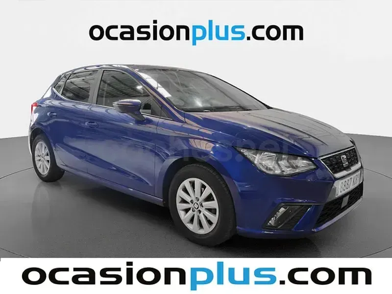 Usado Seat Ibiza Style 80 CV (58 kW) 2018 Azul Utilitario
