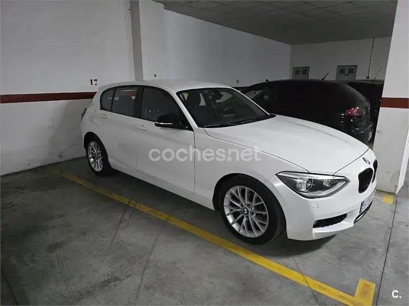 Usado BMW 118 M Sport 143 CV (105 kW) 2014 Blanco Utilitario