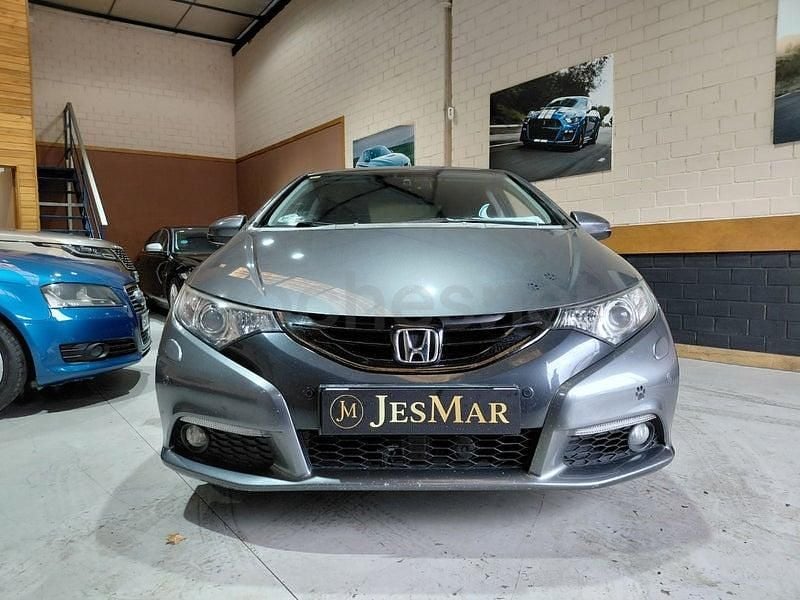 Usado Honda Civic Lifestyle 120 CV (88 kW) 2013 Gris / plata Berlina