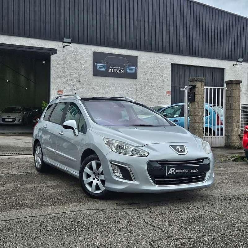 Gris Usado 2013 Peugeot 308 SW Access Familiar | 4899 € (Buen precio) - Imagen 1/4