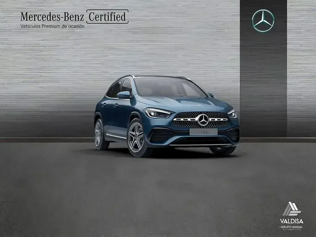 Usado Mercedes GLA200 150 CV (110 kW) 2023 Azul SUV