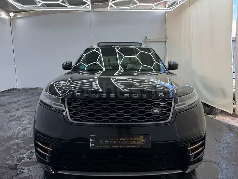 Usado Land Rover Range Rover Velar R-Dynamic 204 CV (150 kW) 2021 Negro SUV