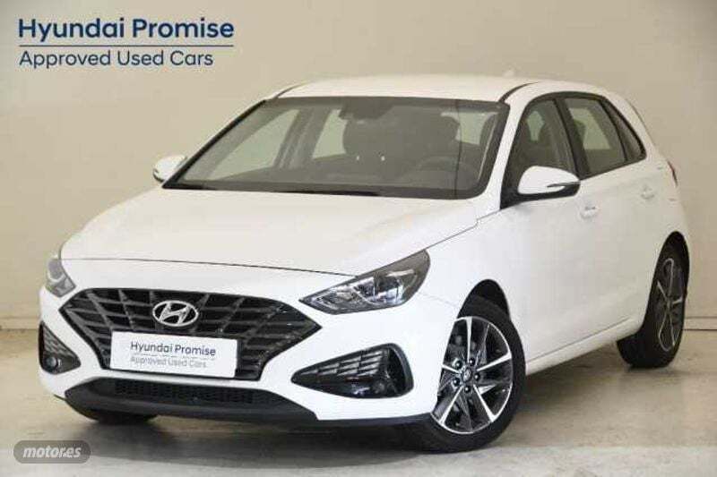 Atlas white Usado 2024 Hyundai i30 | 18.900 € (Precio justo) - Imagen 1/4