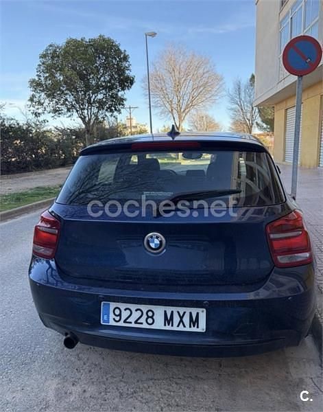 Usado BMW 118 143 CV (105 kW) 2012 Azul Utilitario