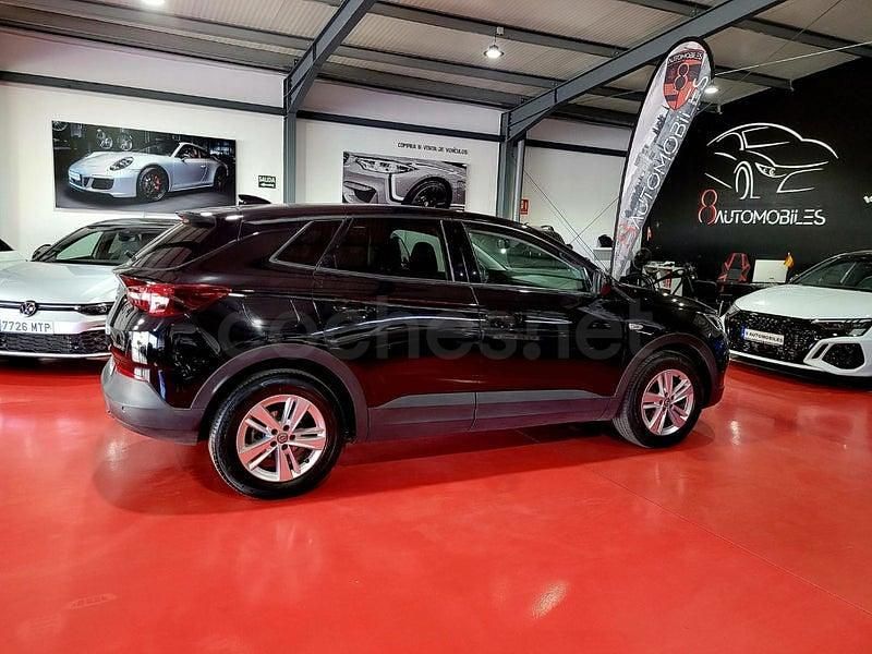 Usado Opel Grandland X Selective 130 CV (95 kW) 2019 Negro SUV