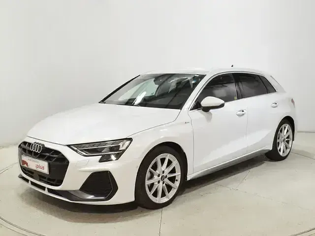Usado Audi A3 S-Line 150 CV (110 kW) 2025 Blanco Berlina