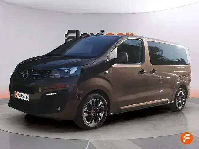 Usado Opel Zafira Life Elegance 177 CV (130 kW) 2021 Marrón Monovolumen