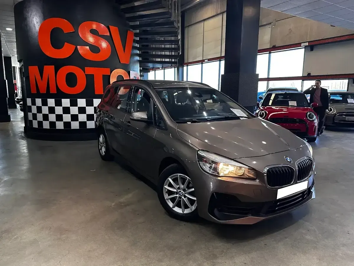 Usado BMW 116 116 CV (85 kW) 2019 Beige Utilitario