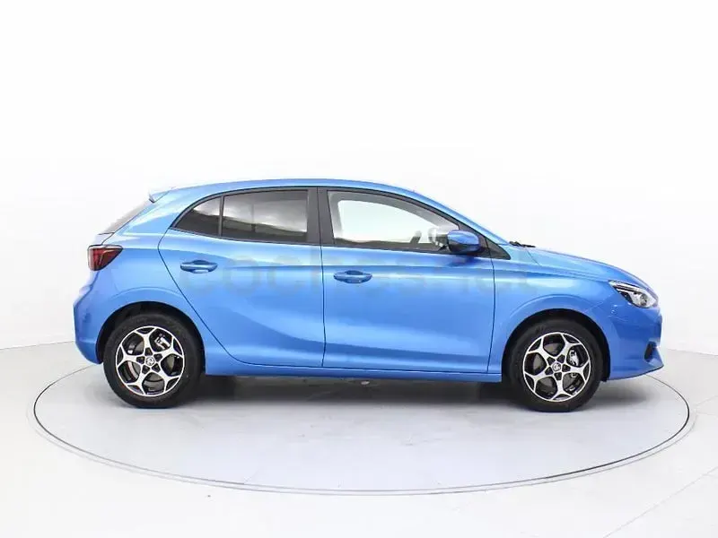 Usado MG MG3 Luxury 195 CV (143 kW) 2025 Azul Utilitario