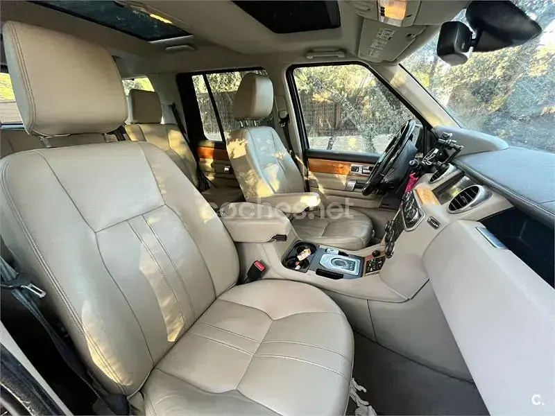 Usado Land Rover Discovery 4 HSE 255 CV (187 kW) 2013 Marrón SUV
