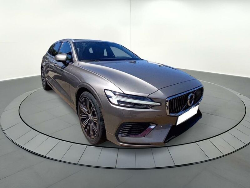Usado Volvo V60 Inscription 390 CV (286 kW) 2020 Gris Familiar