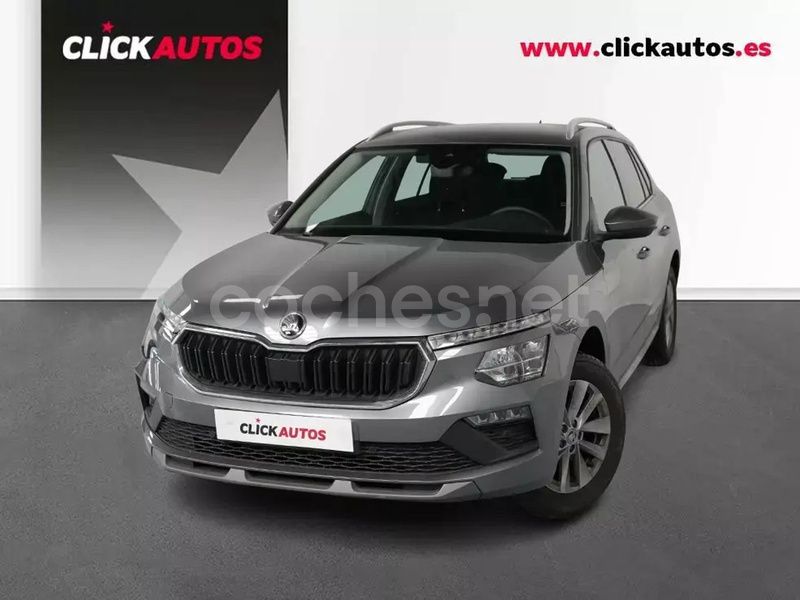 Gris / plata Usado 2025 Skoda Kamiq Selection SUV | 21.150 € (Precio justo) - Imagen 1/4