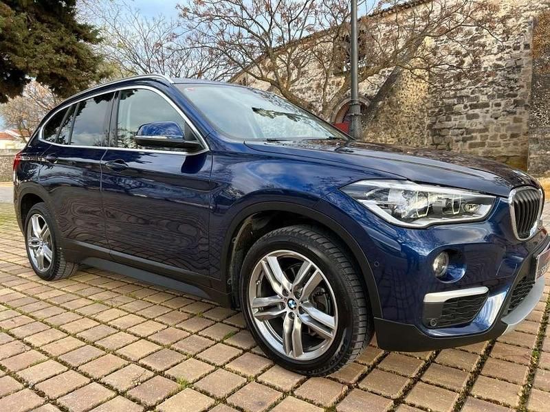 Usado BMW X1 Comfort Edition 150 CV (110 kW) 2019 Azul SUV