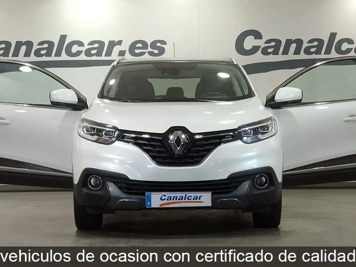 Usado Renault Kadjar Zen 130 CV (95 kW) 2015 Blanco SUV