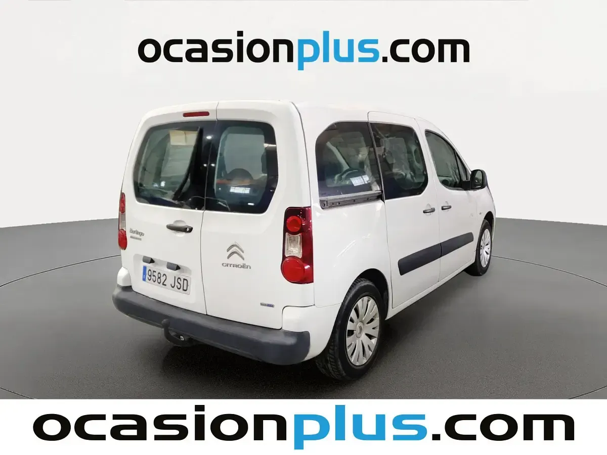 Usado Citroën Berlingo Live 100 CV (73 kW) 2016 Blanco Monovolumen