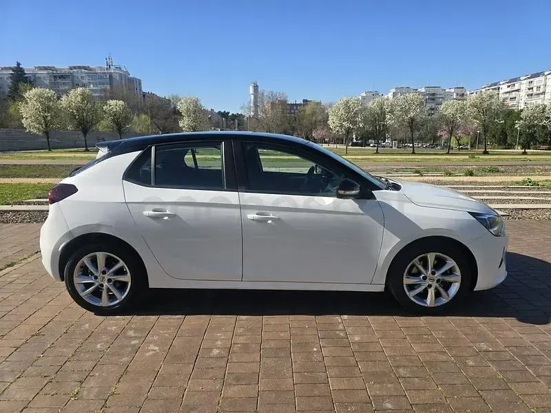 Usado Opel Corsa Edition 101 CV (74 kW) 2020 Blanco Utilitario