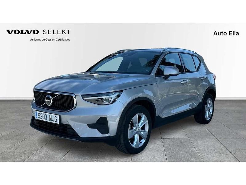 Usado Volvo XC40 Core 129 CV (94 kW) 2023 Plateado SUV