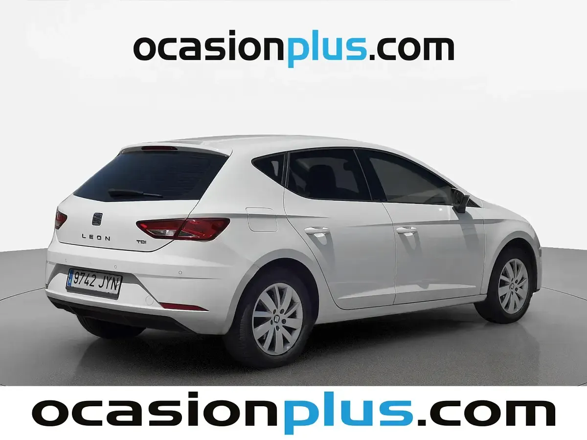 Usado Seat Leon Style 116 CV (85 kW) 2017 Blanco Utilitario