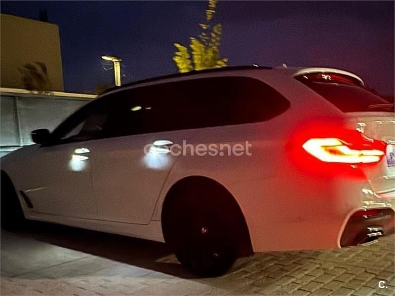 Usado BMW 530 Comfort Edition 258 CV (189 kW) 2018 Blanco Familiar