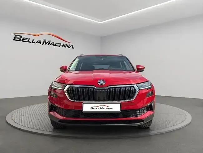 Usado Skoda Karoq Style 150 HP (110 kW) 2023 Vermelho SUV