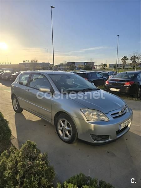 Usado Toyota Corolla Sol 116 CV (85 kW) 2005 Beige Berlina