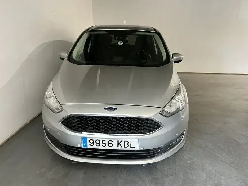 Usado Ford C-MAX Titanium 125 CV (91 kW) 2017 Gris / plata Monovolumen