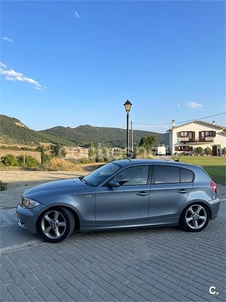 Gris / plata Usado 2007 BMW 118 Utilitario | 5000 € (Precio justo) - Imagen 1/4