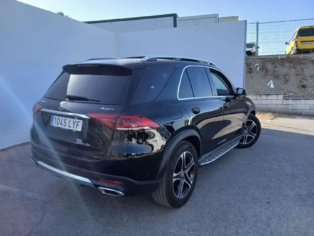 Usado Mercedes GLE300 245 CV (180 kW) 2022 Negro SUV
