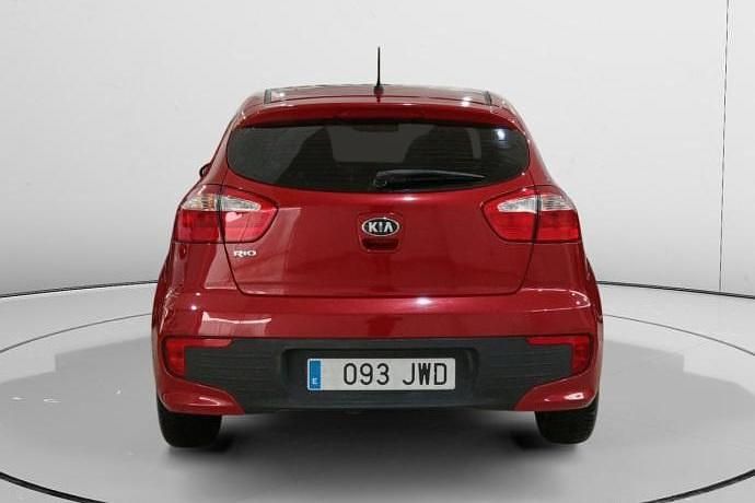 Usado Kia Rio 84 CV (61 kW) 2017