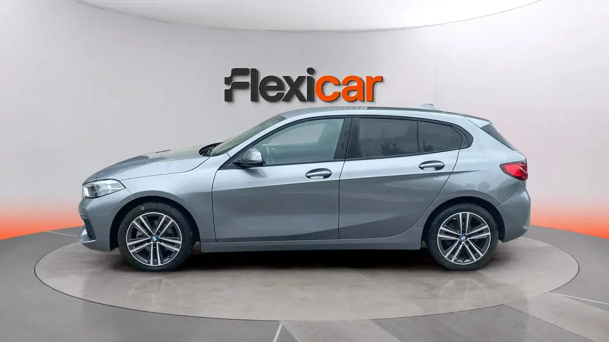 Usado BMW 118 150 CV (110 kW) 2022 Beige Utilitario
