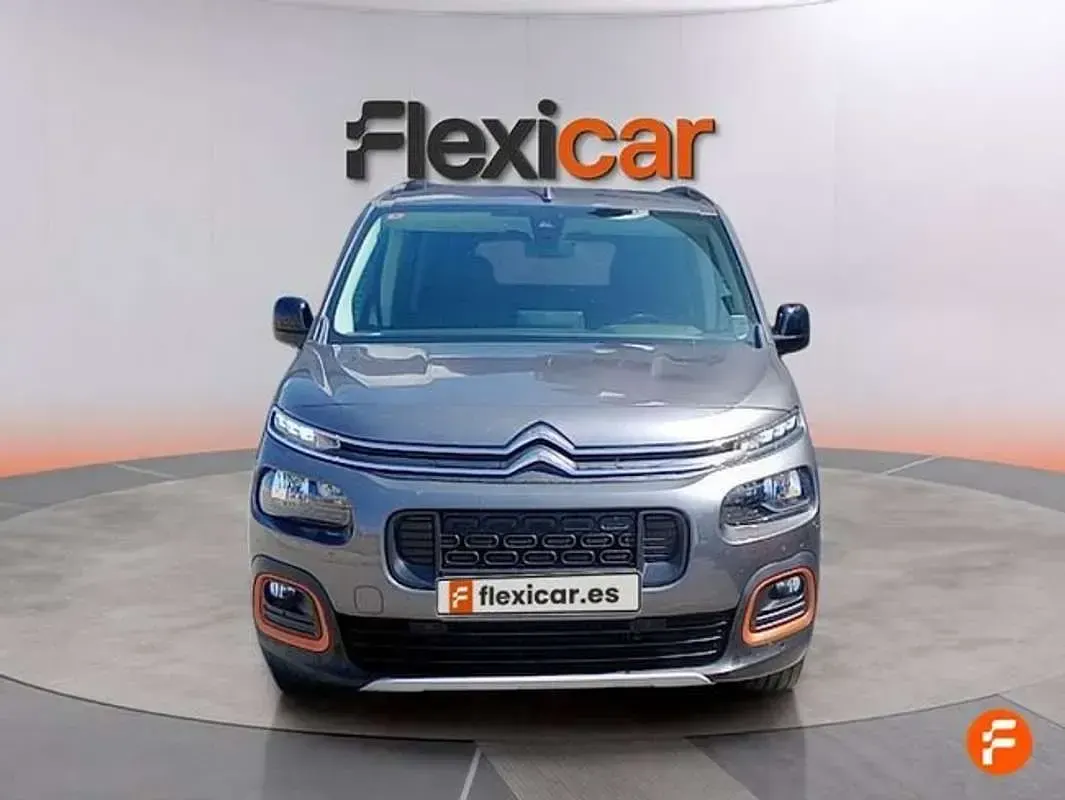 Usado Citroën Berlingo 131 CV (96 kW) 2023 Gris Monovolumen