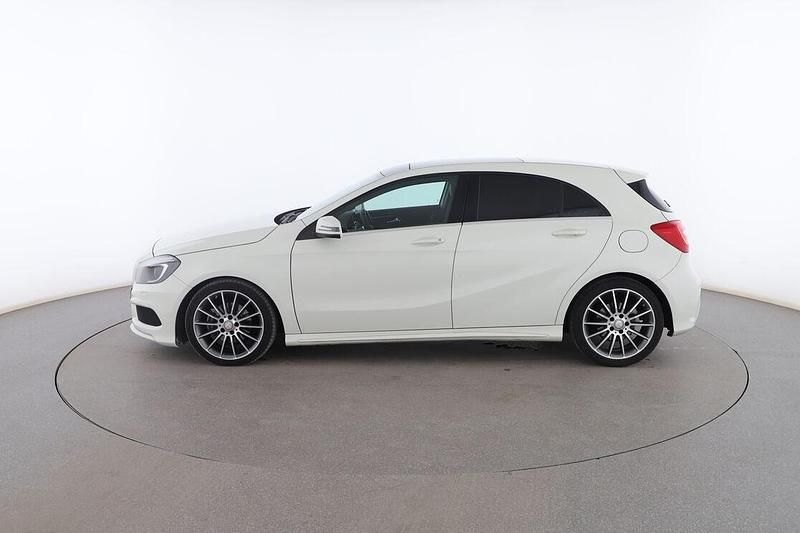 Usado Mercedes A180 AMG 111 CV (81 kW) 2014 Blanco Berlina