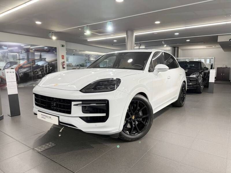 Blanco carrara metalizado Usado 2023 Porsche Cayenne SUV | 120.900 € (Caro) - Imagen 1/4