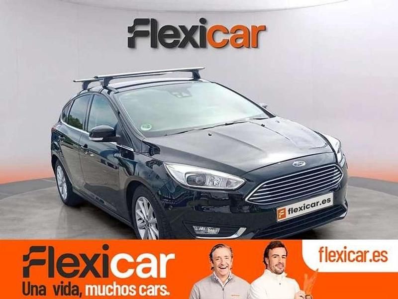 Negro Usado 2016 Ford Focus Titanium Utilitario | 9490 € (Precio justo) - Imagen 1/4