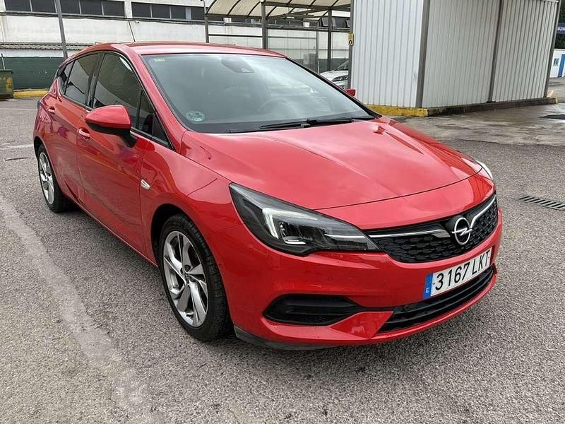 Usado Opel Astra GS Line 110 HP (80 kW) 2020 Vermelho Citadino