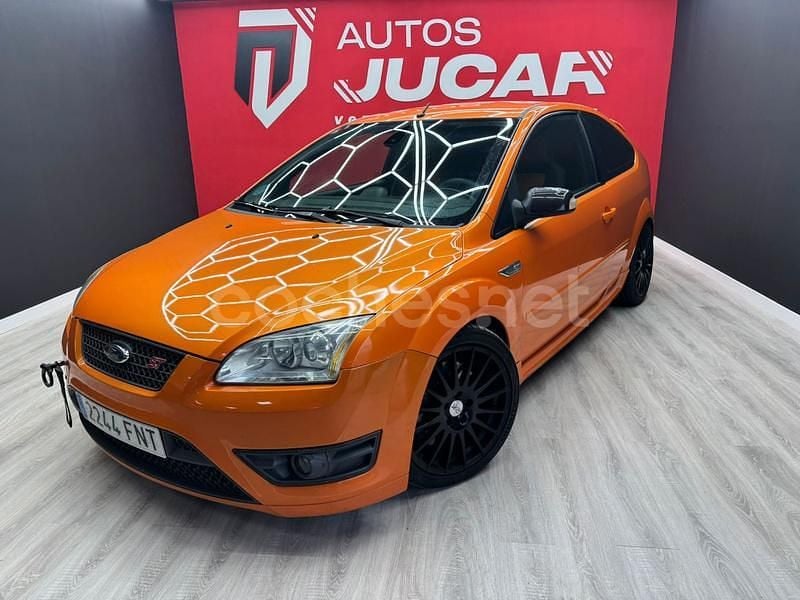 Naranja Usado 2007 Ford Focus ST Berlina | 8500 € (Buen precio) - Imagen 1/4