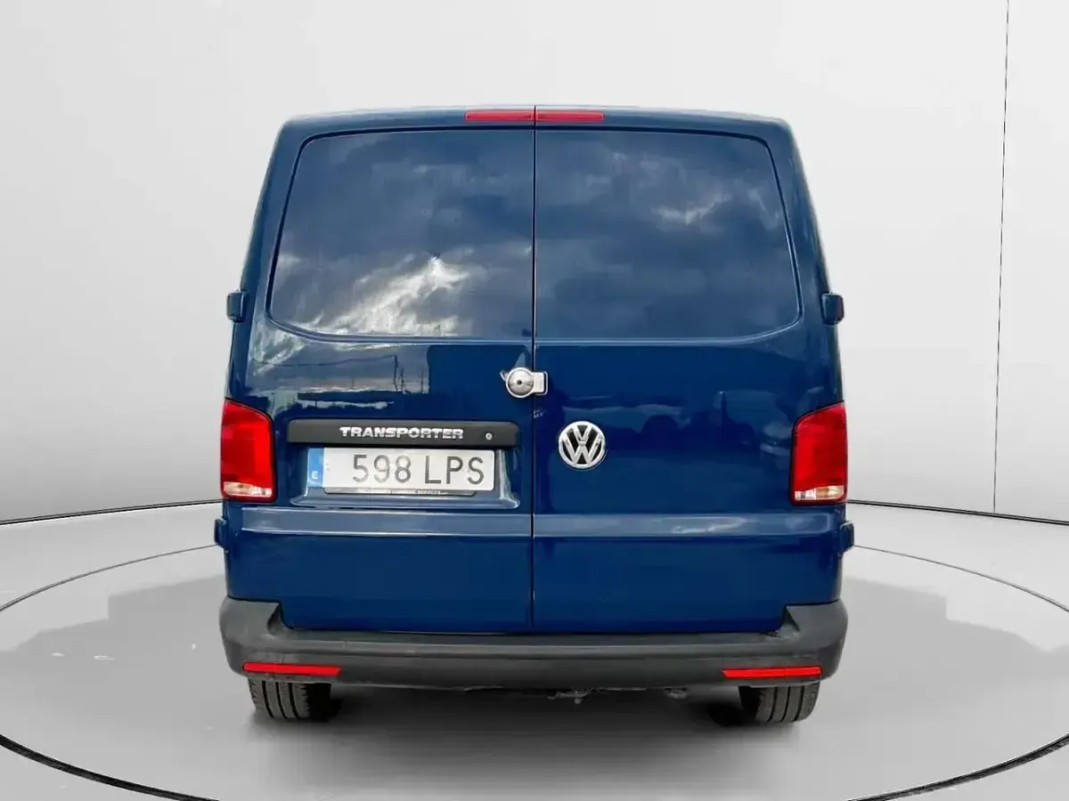 Usado VW Transporter 110 CV (80 kW) 2021 Azul Van