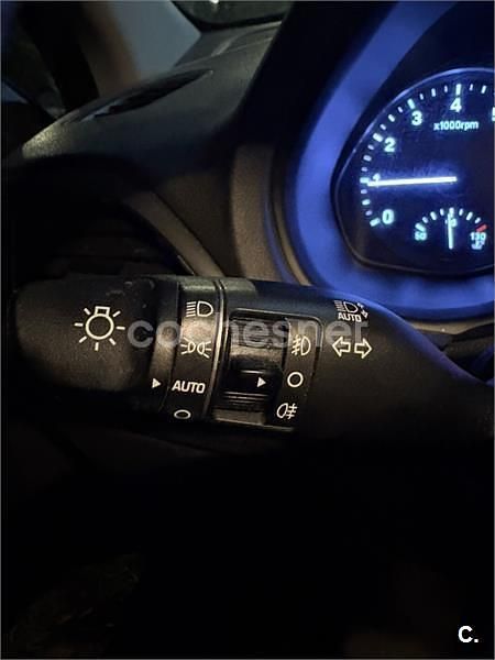 Usado Hyundai i30 120 CV (88 kW) 2018 Azul Berlina