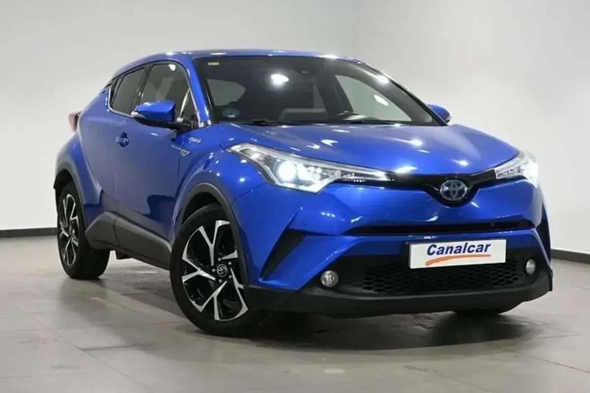 Usado Toyota C-HR Advance 97 CV (71 kW) 2018 Azul SUV