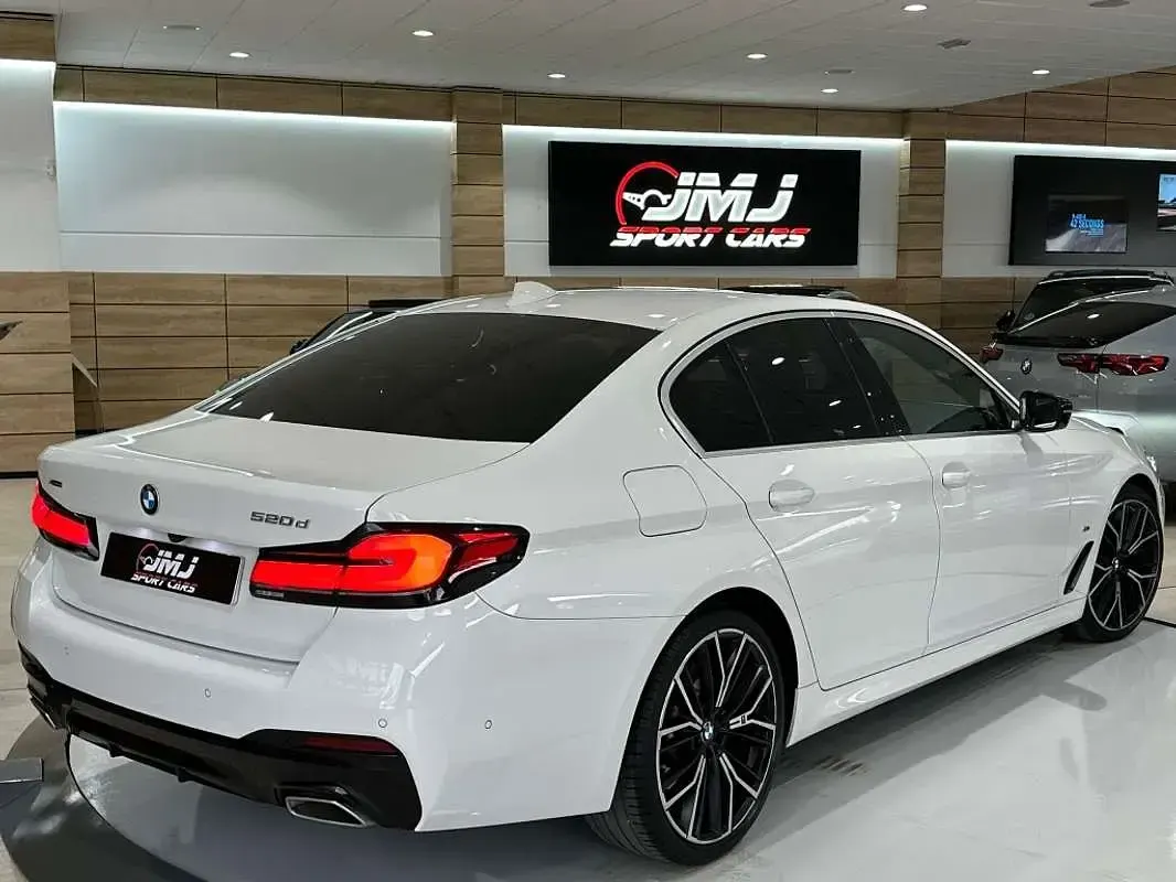 Usado BMW 520 190 CV (139 kW) 2022 Blanco Berlina