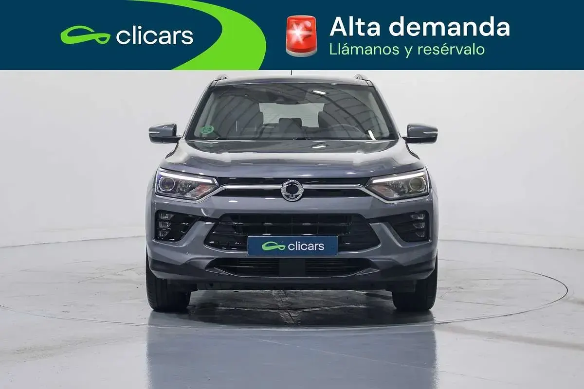 Usado SsangYong Korando 163 CV (119 kW) 2021 Gris SUV