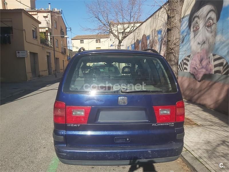 Usado Seat Alhambra 115 CV (84 kW) 2002 Azul Monovolumen