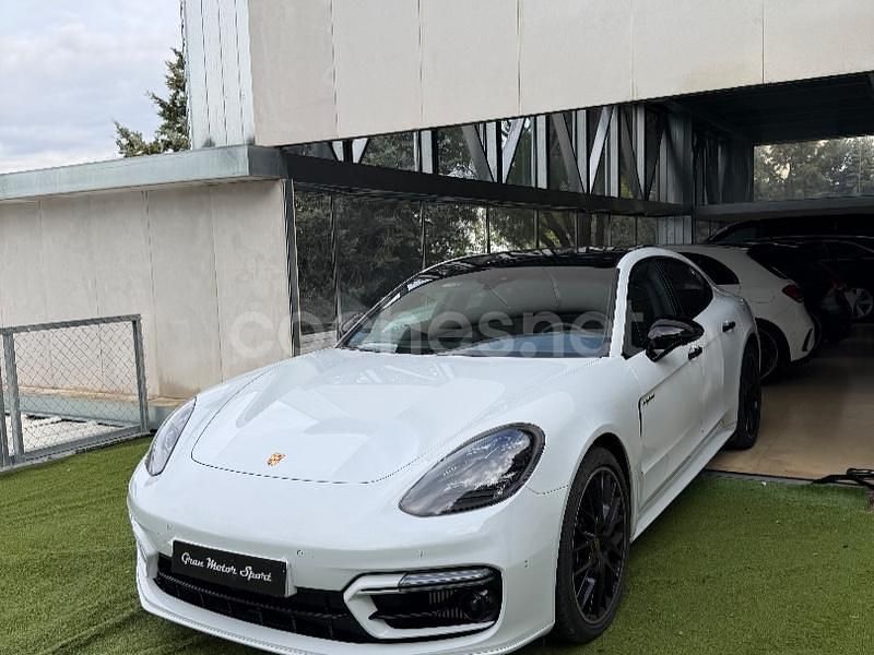 Usado Porsche Panamera 4 Executive 462 CV (339 kW) 2021 Blanco Berlina