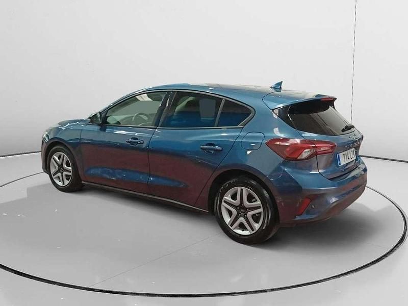 Usado Ford Focus Trend 121 CV (88 kW) 2022 Azul Utilitario