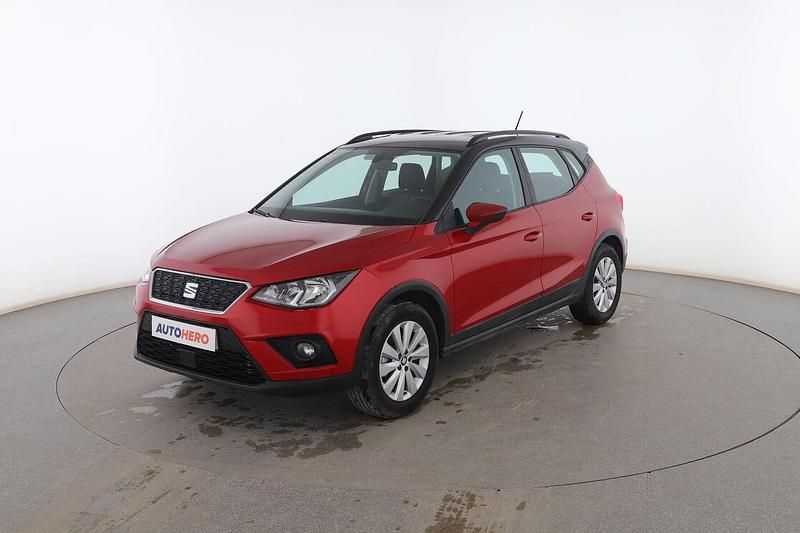 Usado Seat Arona Style 110 CV (80 kW) 2021 Rojo SUV