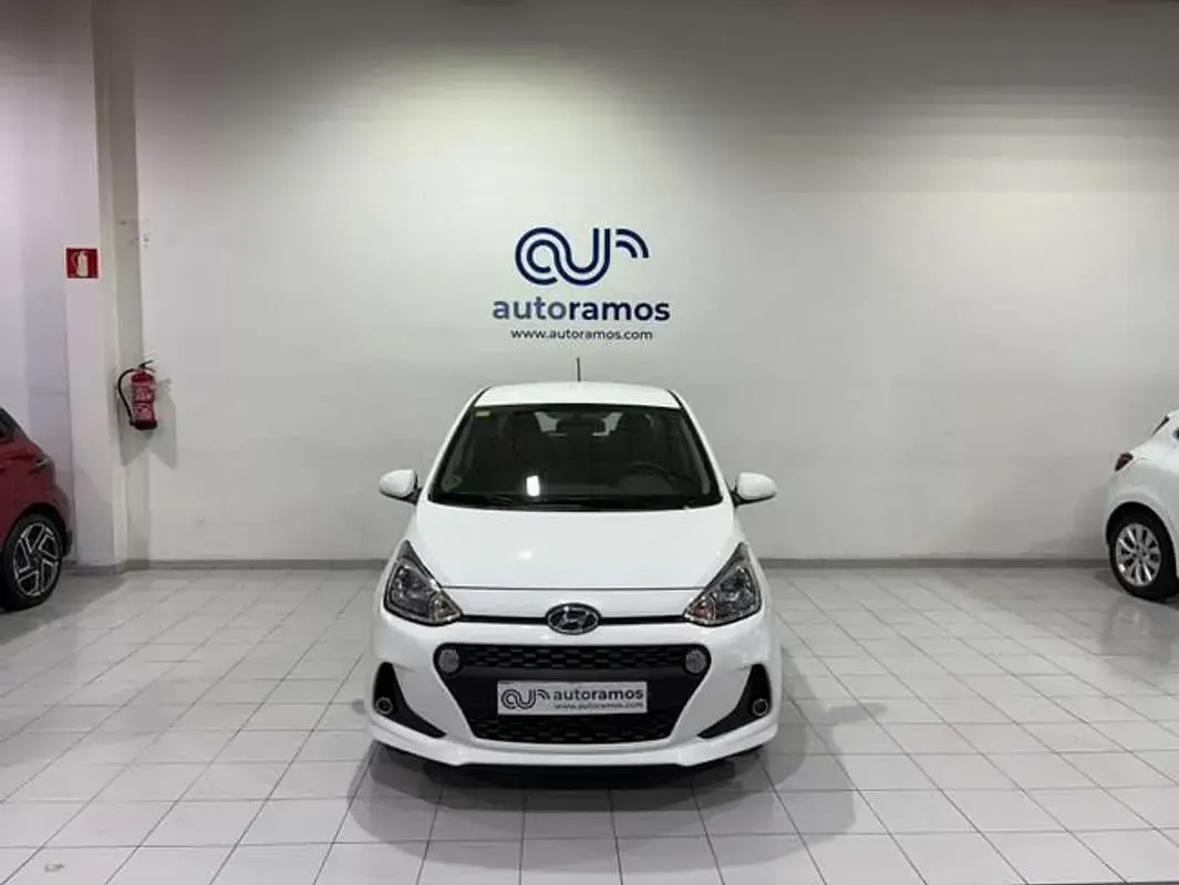 Usado Hyundai i10 84 CV (61 kW) 2018 Blanco Utilitario