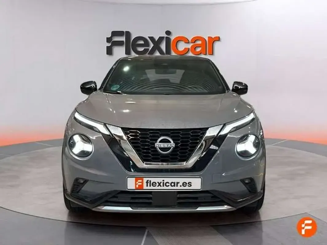 Usado Nissan Juke Acenta 114 CV (83 kW) 2024 Gris SUV